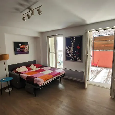 Charmant Appart Studio 30M2 Avec Terrasse 10M2 Vieux Port - Panier - Host Elite Marseille Exterior photo